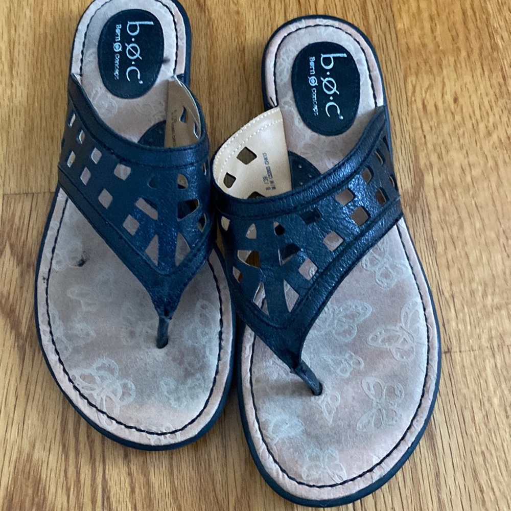 Born concepts sandals size 8